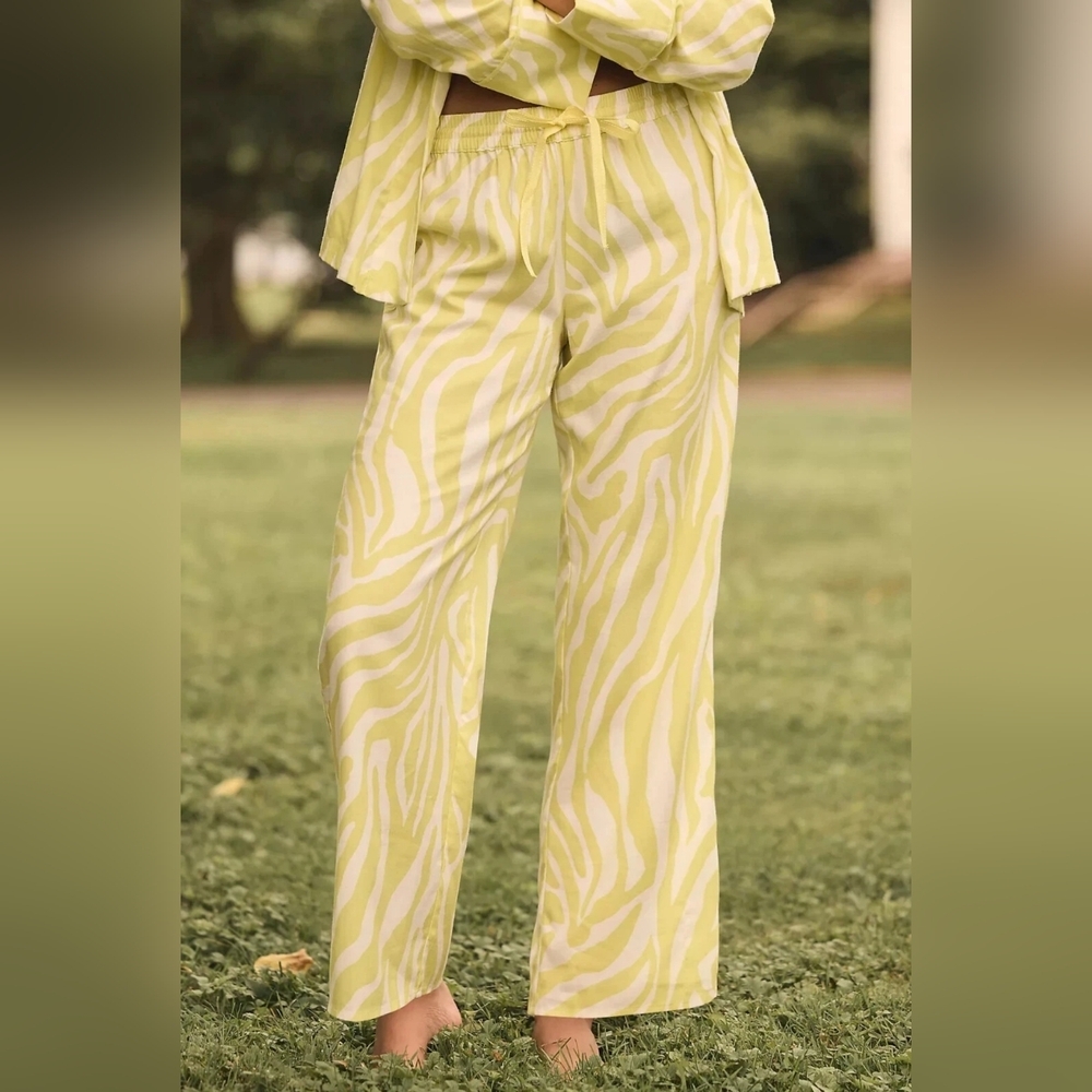 Anthropologie NWOT Flannel Pajama Yellow Zebra Print Women's Pants Size XXS